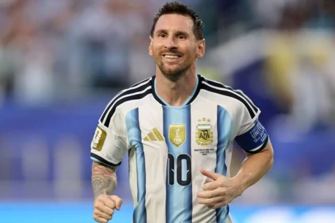 Messi Argentina millisinə çağırıldı