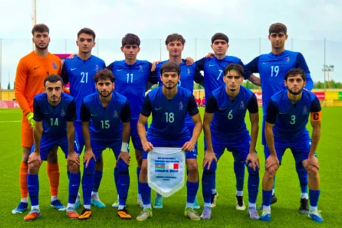 U-19 futbol millimizin Sloveniya toplanışı baş tutmayacaq