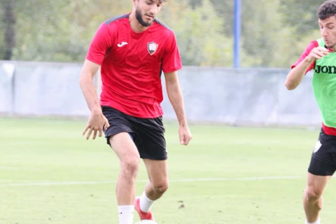 “Qəbələ”nin yeni baş məşqçisi komandaya təqdim olunub