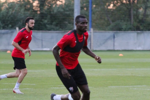 “Qəbələ”nin yeni baş məşqçisi komandaya təqdim olunub