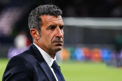 “Barselona” Luiş Fiquya görə “Revolut”un sponsorluq təklifini rədd edib