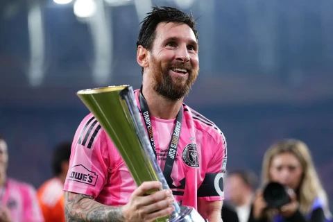 Messi 100-cü qolu ilə tarix yazdı və daha bir kubok qazandı - VİDEO