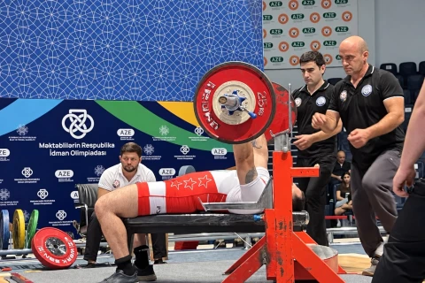 Xüsusi olimpiyaçılar Azərbaycan Kubokunda iki qızıl medal qazandılar - FOTO