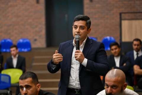 Fərid Qayıbov idman federasiyalarının nümayəndələri ilə 28-ci görüşünü keçirib - FOTO