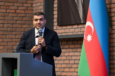Fərid Qayıbov idman federasiyalarının nümayəndələri ilə 28-ci görüşünü keçirib - FOTO