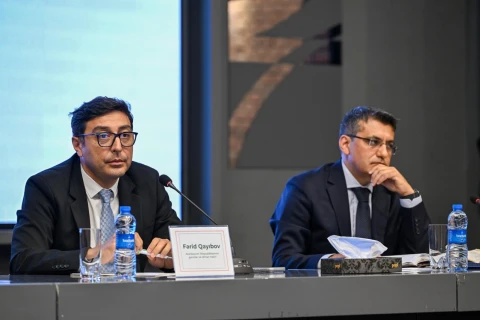 Fərid Qayıbov idman federasiyalarının nümayəndələri ilə 28-ci görüşünü keçirib - FOTO