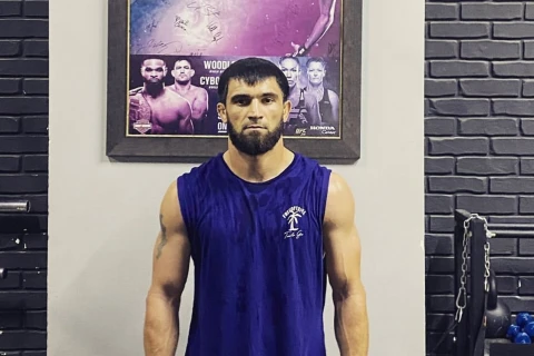 “Sürücü işləyirəm, amma təslim olmuram” - MMA döyüşçüsü Marat Safarovun İDMAN.BİZ-ə MÜSAHİBƏSİ + FOTO/VİDEO