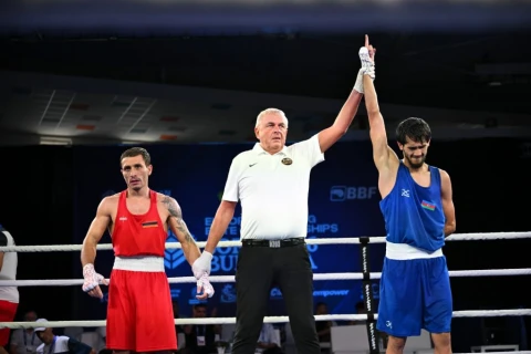 Boksçumuz Avropa çempionatında Ermənistan təmsilçisinə qalib gələrək 1/4 finala vəsiqə qazanıb - FOTO