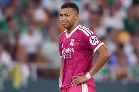 Mbappe “Atletiko” məğlubiyyətindən sonra hakim qərarlarına toxundu