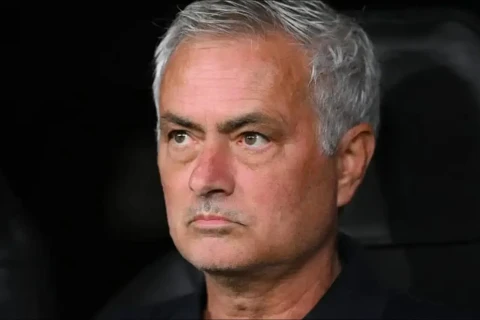 Mourinyonun qərarı Vinisiusu “Real Madrid”də çətin vəziyyətə salıb