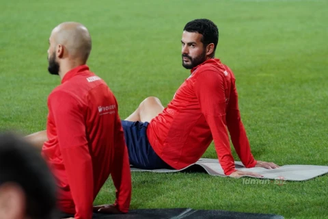 Azərbaycan millisi Tacikistanla oyun öncəsi məşqə çıxdı