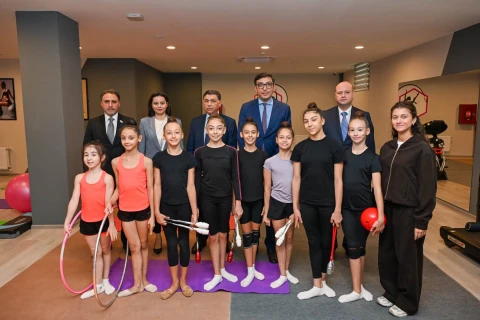 Qaradağda “Puta” idman zalı və minifutbol meydançası açıldı - FOTO