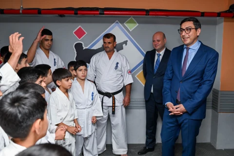 Qaradağda “Puta” idman zalı və minifutbol meydançası açıldı - FOTO