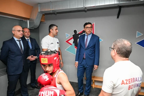 Qaradağda “Puta” idman zalı və minifutbol meydançası açıldı - FOTO
