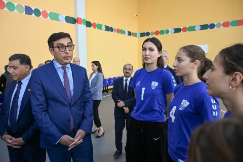 Qaradağda “Puta” idman zalı və minifutbol meydançası açıldı - FOTO