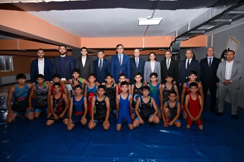 Qaradağda “Puta” idman zalı və minifutbol meydançası açıldı - FOTO
