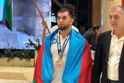 Джошгун Абдуллаев: “На ЧМ в Баку больше всего надеюсь на Хидаята Гейдарова” – КОММЕНТАРИЙ İDMAN.BİZ