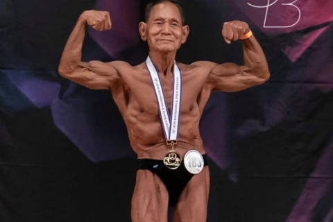 90 yaşlı yapon bodibilder yubileyindən bir gün sonra çempion oldu - FOTO