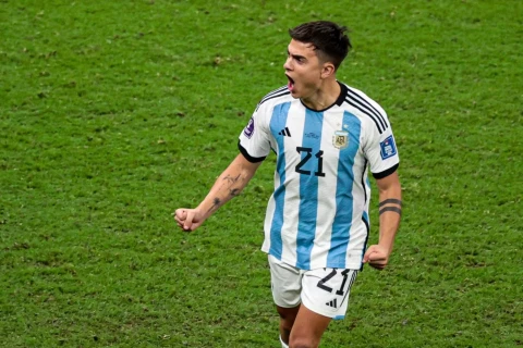 Messi Paulo Dibalanı Argentina millisindəki vida matçına dəvət etdi