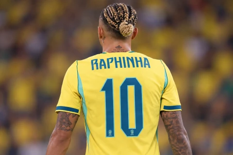 Rafinya Braziliyada Neymarın 10 nömrəli formasının yeni sahibi oldu
