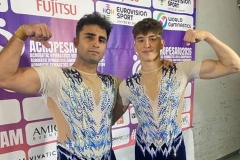 Азербайджанские акробаты вышли в финал чемпионата мира