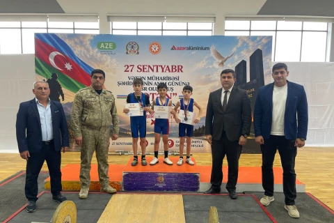 Gəncədə Vətən Müharibəsi şəhidlərinin xatirəsinə açıq birincilik keçirilib - FOTO