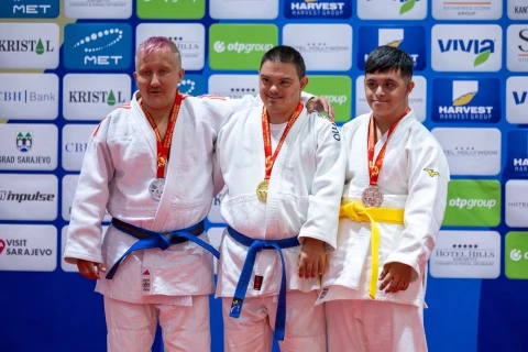 Cüdoçularımız Xüsusi Olimpiya Açıq Turnirində beş medal qazanıblar - FOTO