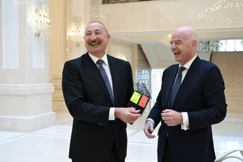 Prezident İlham Əliyev FIFA-nın prezidentini qəbul edib - FOTO