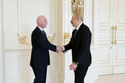 Prezident İlham Əliyev FIFA-nın prezidentini qəbul edib - FOTO