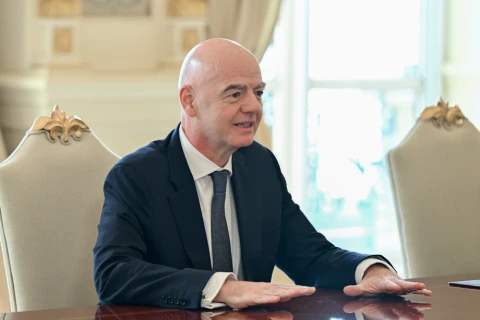 Prezident İlham Əliyev FIFA-nın prezidentini qəbul edib - FOTO