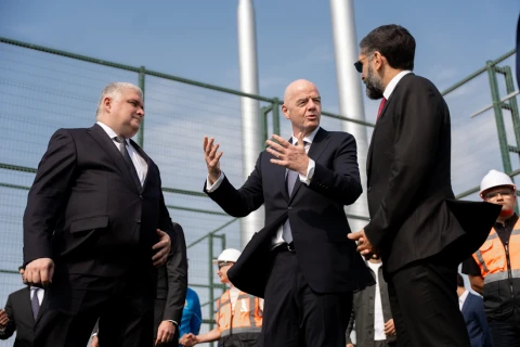 Canni İnfantino Hövsan qəsəbəsində inşa olunan futbol bazasında olub - FOTO