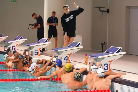 Olimpiya ulduzlarından Bakıda gənc üzgüçülərə xüsusi dərs - FOTO/VİDEO