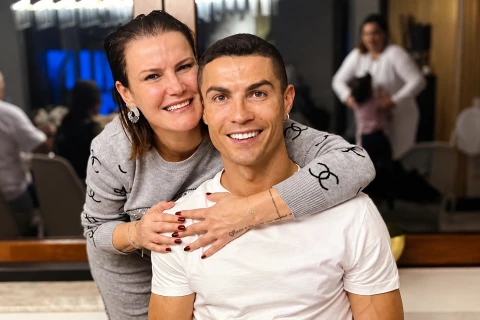 Ronaldunun bacısından sərt mesaj: “CR7, sən daha çoxuna layiq idin!”