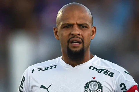 Felipe Melo “Mançester Siti”dən dünya çempionu kubokunu tələb etdi
