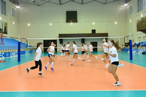 U-20 voleybol millimiz EEVZA çempionatına Qubada hazırlaşır - FOTO