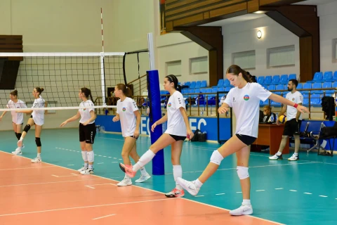 U-20 voleybol millimiz EEVZA çempionatına Qubada hazırlaşır - FOTO