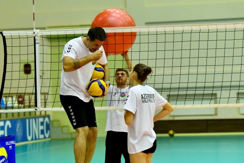 U-20 voleybol millimiz EEVZA çempionatına Qubada hazırlaşır - FOTO
