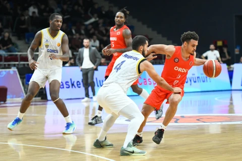“Sabah” və “Sumqayıt”dan qələbə — Basketbol Liqasında ilk tur başa çatdı