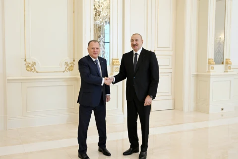 Prezident İlham Əliyev Beynəlxalq Cüdo Federasiyasının prezidentini qəbul edib - FOTO
