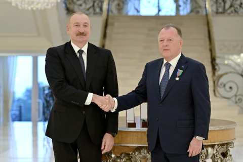 Prezident İlham Əliyev Beynəlxalq Cüdo Federasiyasının prezidentini qəbul edib - FOTO