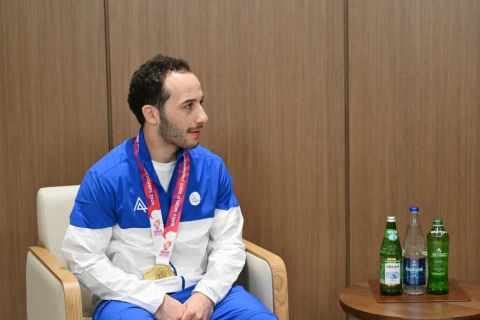 Ильхам Алиев поздравил Ахмеда Юсифова с "золотом" чемпионата мира в Баку