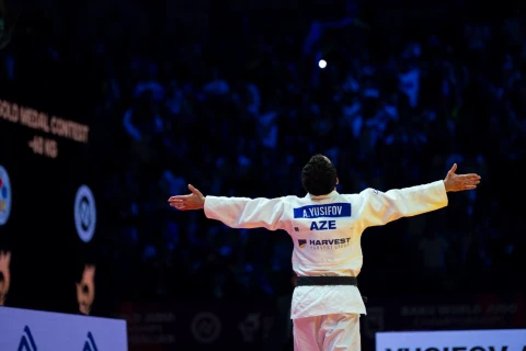 Азербайджан занимает второе место в медальном зачете чемпионата мира по дзюдо в Баку
