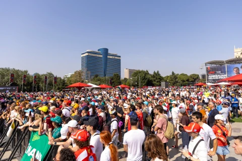 “Formula-1” üzrə Azərbaycan Qran-prisinə 120-dən çox ölkədən azarkeş gəlib - FOTO