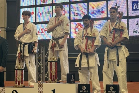 Karateçilərimiz Avropada və Rusiyada üç medal qazanıblar - FOTO