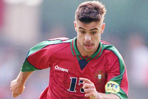 Portuqaliya millisinin sabiq futbolçusu indi taksi sürücüsü işləyir