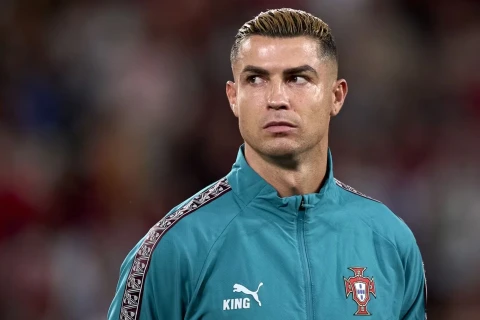 Ronaldu millidə karyerasını bitirməkdən vaz keçdi