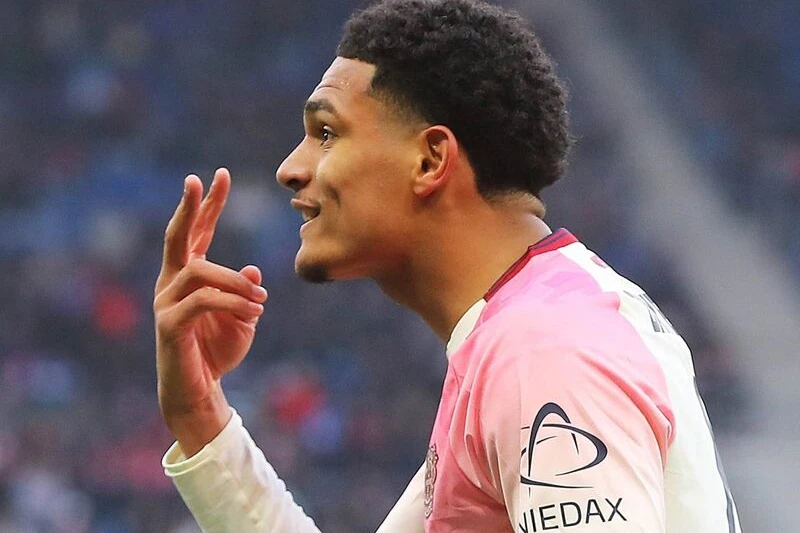 “Liverpul” öz yetirməsini 70 milyon avroya geri qaytara bilər xəbəri üçün şəkil