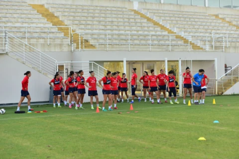 Qadınlardan ibarət Azərbaycan millisi “Antalyaspor” klubu ilə yoldaşlıq oyunu keçirəcək - FOTO