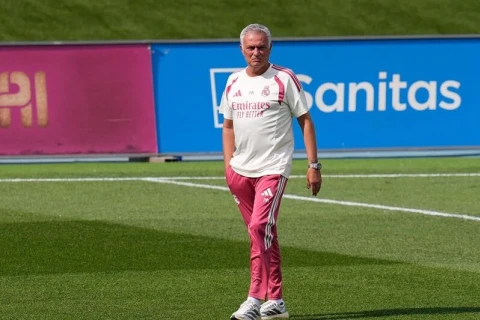 Mourinyo hakimlik qalmaqallarından danışdı: “Problem məndə deyil”
