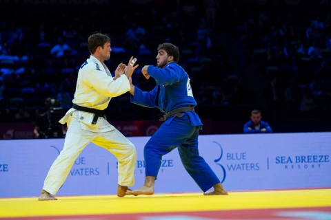 Murad Fatiyev to fight for bronze at World Judo Championships in Baku